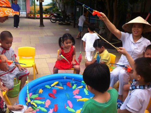 HỘI THI CẮM HOA MỪNG 8/3/2019