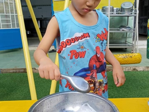 VUI CHƠI NGOÀI TRỜI