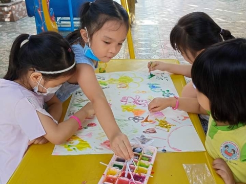 VUI CHƠI NGOÀI TRỜI