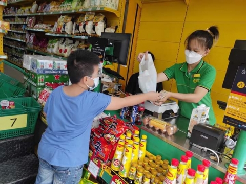 BÉ ĐI BÁCH HÓA XANH