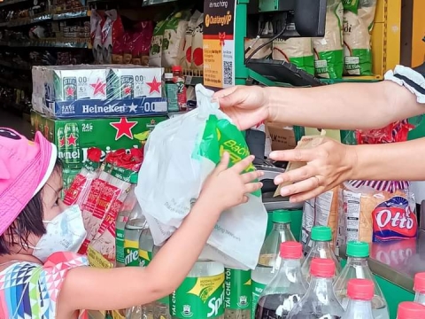 BÉ ĐI BÁCH HÓA XANH