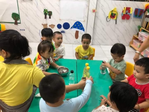Tiết Học lớp mầm 2: hạt gạo nhảy múa
