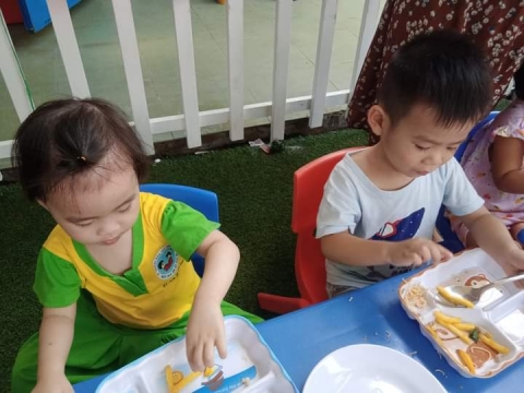 Tiệc Buffet của lớp Nhà trẻ và Mầm