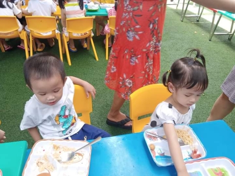 Tiệc Buffet của lớp Nhà trẻ và Mầm