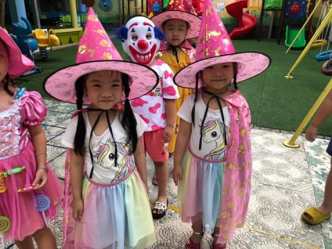 Rạp chiếu phim Halloween