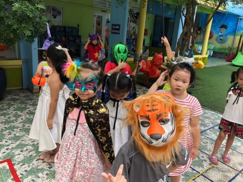 Rạp chiếu phim Halloween