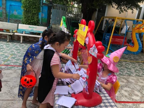 Rạp chiếu phim Halloween