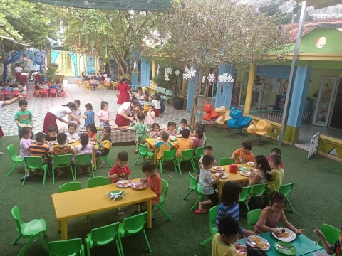 Tiệc Liên Hoan mừng giáng sinh